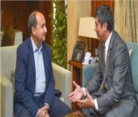 وزير التجارة يبحث مع سفير أوزبكستان تعزيز العلاقات الاقتصادية