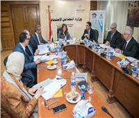 «والي» تعقد اجتماعا لتنفيذ تكليفات الرئيس السيسي بخصوص المرأة 