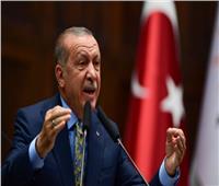 تراجع الليرة التركية مع تشكيك أردوغان في نتائج الانتخابات