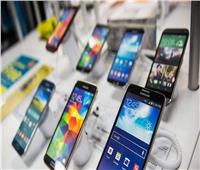 تراجع مبيعات الهواتف الذكية بالصين