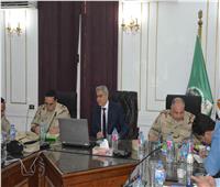محافظ المنيا يترأس غرفة العمليات المركزية لمتابعة التعديلات الدستورية