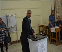 نائب رئيس جامعة الأزهر يدلي بصوته في الاستفتاء: لمستقبل أفضل