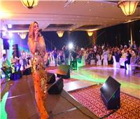 صور| إطلالة جريئة لـ«دومينيك حوراني» في حفل الأردن