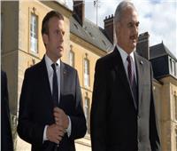 فرنسا: ماكرون يريد الاجتماع مع حفتر للحث على وقف إطلاق النار