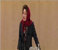 شاهد| نائبة بالبرلمان النمساوي ترتدي الحجاب.. ومرصد الأزهر يشيد بتضامنها