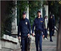 الشرطة اليونانية: مخربون يهاجمون مقر البرلمان بعلب من الطلاء