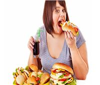 علماء يتوصلون إلى وجود صلة هرمونية بين النظام الغذائي والبدانة 