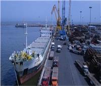 تداول 26 سفينة حاويات وبضائع عامة بموانئ بورسعيد
