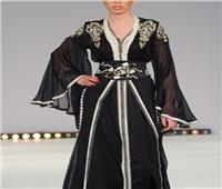 «القفطان المغربي» يكتسح الأزياء الرمضانية