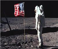 رواد فضاء أمريكيون يحتفلون بمرور 50 عامًا على أول هبوط على سطح القمر