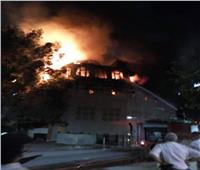 فيديو وصور| تجمع الأهالي أمام حريق كنيسة الأنبا بولا