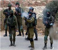 إصابة 24 فلسطينيًا خلال قمع الاحتلال الإسرائيلي للمشاركين في المسيرات السلمية  