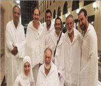  فريق عمل مسرحية «الملك لير» يؤدون مناسك العمرة