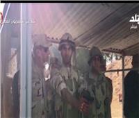 فيديو| الرئيس السيسي يشاهد فيلم بعنوان «شعب أصيل»  خلال حفل الكليات العسكرية