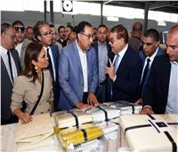 رئيس الوزراء يتفقد أجنحة شركة الإسكندرية الوطنية للتطوير والبتروكيماويات 