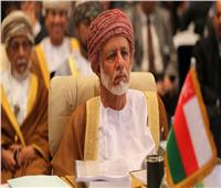 وزير عماني: السلطنة وإيران تتعاونان في تنظيم حركة المرور بمضيق هرمز