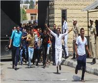 العفو عن 128 والإفراج الشرطي عن 385 من نزلاء السجون بمناسبة عيد الثورة 