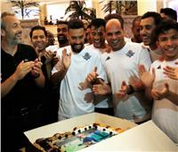 صور.. لاعبو بيراميدز يحتفلون بعيد ميلاد ديسابر