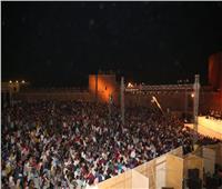 صور| إقبال جماهيري ضخم في ختام مهرجان القلعة للموسيقى والغناء