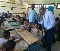 صور| قيادات «التعليم» يتفقدون عددا من المدارس بالمحافظات