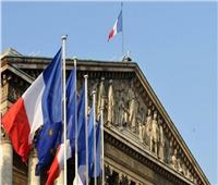الداخلية الفرنسية: مشروع قانون يحظر على موظفي الدولة حمل رموز دينية