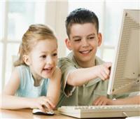دراسة: الإنترنت خطر يهدد الطفولة