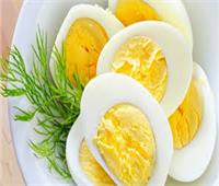 «الأصفر أم الأبيض».. دارسة تكشف الجزء الأكثر فائدة من البيض