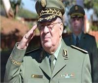 «قايد صالح»: قطار الجزائر على الطريق الصحيح بسبب الثقة بين الشعب والجيش