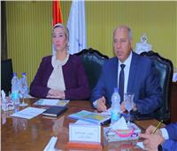 وزيرا النقل والبيئة يستعرضان خطة تحويل الموانئ المصرية إلى «خضراء» 