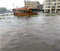 فيديو وصور| القاهرة تغرق في مياه الأمطار.. والمرور تواصل فتح الشوارع الرئيسية