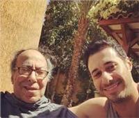 الفنان أحمد السعدني يهنئ والده بعيد ميلاده على «تويتر»