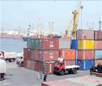 بالأرقام| نشاط ملحوظ في حركة السفن والبضائع بميناء الإسكندرية