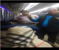فيديو وصور| «تذكرة الموت»..  نرصد التفاصيل الكاملة لـ إلقاء شابين من القطار