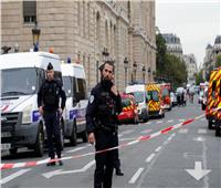 الشرطة الفرنسية: المشتبه بإطلاق الرصاص على مسجد له صلات باليمين المتطرف