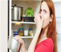 «نصائح مجربة» .. طريقة للتخلص من الرائحة الكريهة بالثلاجة