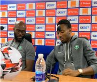 مدرب نيجيريا يوضح موقف جونيور أجاي لاعب الأهلي