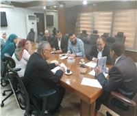 «عبد الغفار» يستعرض تقريرا حول تجديد هيئة الاستشعار اعتماد «الأيزو»