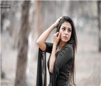 فيديو وصور| المطربة ريهام نسيم تطرح أولى أغنياتها «كنتي جميلة» على اليوتيوب