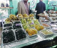 صور|  فراخ وأسماك وخضروات وفواكه .. وجبات نزلاء سجن برج العرب 