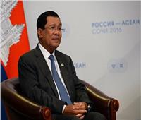 «حماته السبب».. سر غياب رئيس وزراء كمبوديا عن قمة «آسيان»!