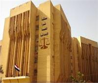 الحكم على 3 متهمين باختلاس بضائع شركة المقاولات المصرية.. 28 يناير