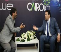 خاص| «رئيس المصرية للاتصالات» يكشف موعد انتهاء إحلال الشبكات بالألياف الضوئية
