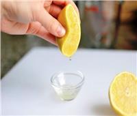 «نصائح مجربة».. طريقة الحصول على أكبر كمية من عصير الليمون