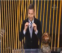 «ميسي» يفوز بجائزة «الكرة الذهبية» للمرة السادسة في تاريخه