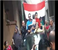 صور| استقبال «حافل» للرائد إيهاب مرعي بعد إصابته في انفجار عبوة ناسفة