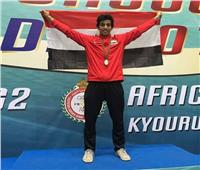 بطل التايكوندو عبد الرحمن وائل يوقع مع «روابط الرياضية» من أجل طوكيو 2020