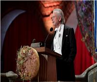 صور| وسط اعتراضات دولية.. بيتر هاندكه يتسلم جائزة نوبل للأدب