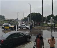 بالصور| أمطار غزيرة على الإسكندرية قبل نوة «الفيضة الصغرى»