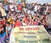 حظر تجول بمدينة هندية وحجب الإنترنت بعد مقتل 2 في احتجاجات