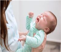 إعطاء الرضع المضادات الحيوية يزيد من فرص الإصابة بالحساسية 
